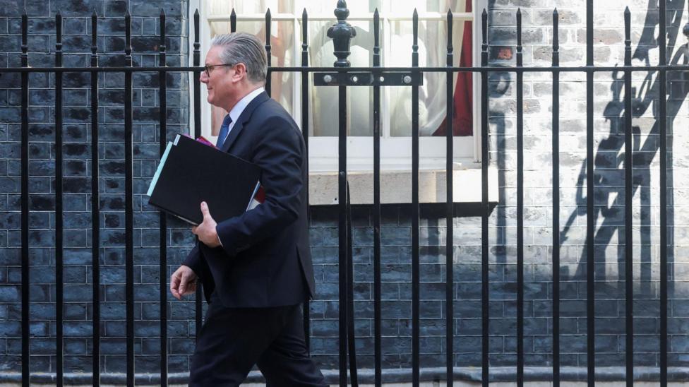 Chris Mason: Another crunch moment for Starmer as he pleads with Labour MPs not to topple him