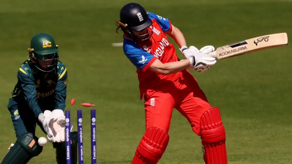 Sciver-Brunt no rinde en la derrota ante Australia en el partido de preparación T20.