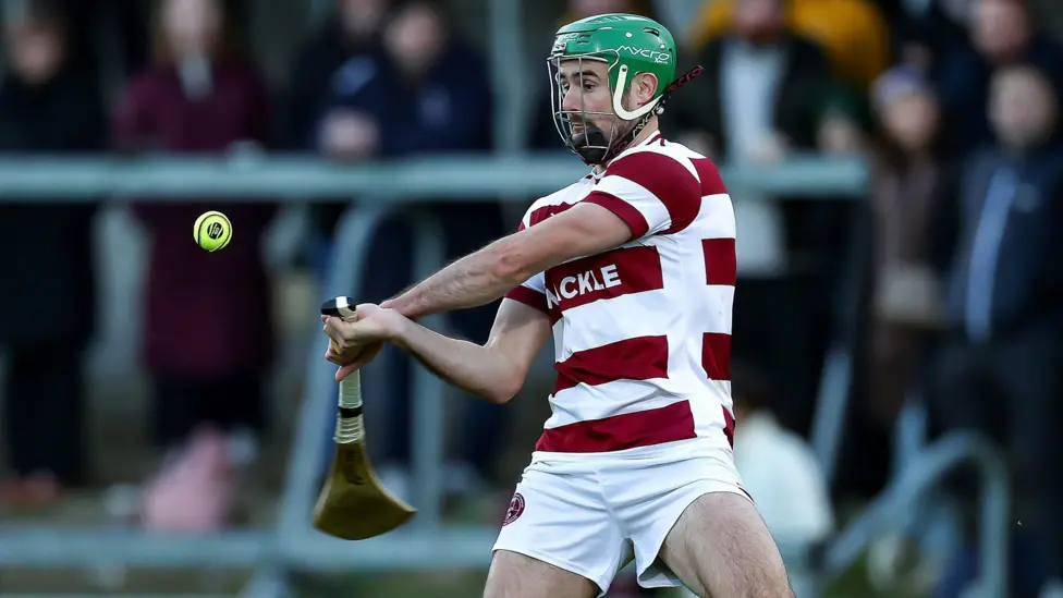 Slaughtneil venció a Portaferry y se clasificó para la final de Ulster. Slaughtneil venció a Portaferry y se clasificó para la final de Ulster.