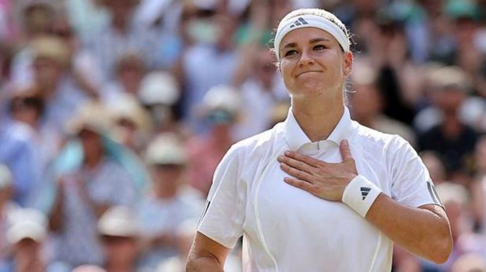 Muchova beats Gauff in epic tie-break to reach final