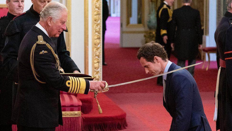 Andy Murray being knighted