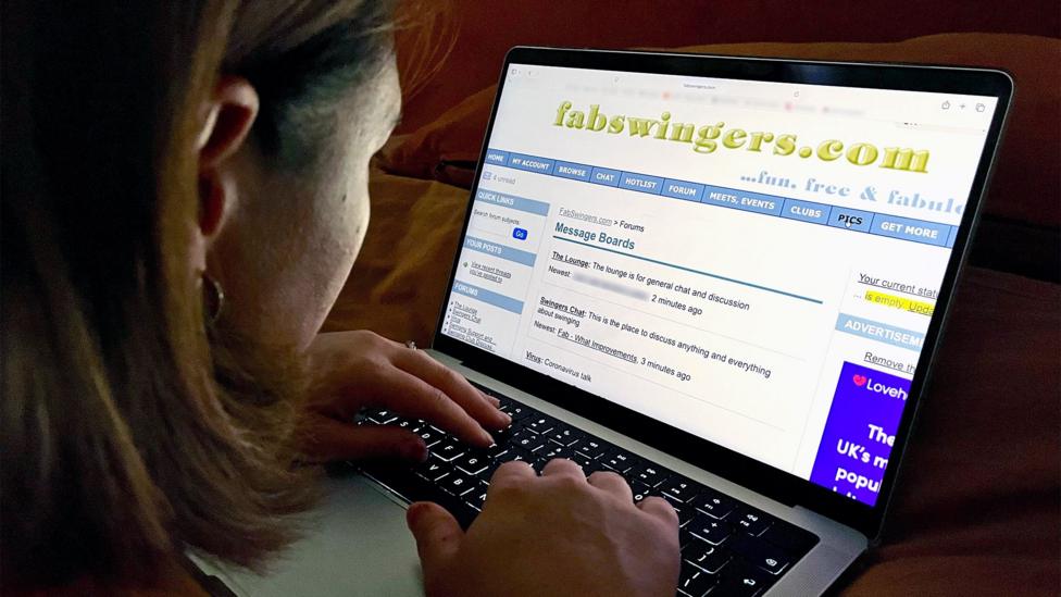 П’ятдесят жінок заявили про тиск на них у спільноті свінгерів FabSwingers