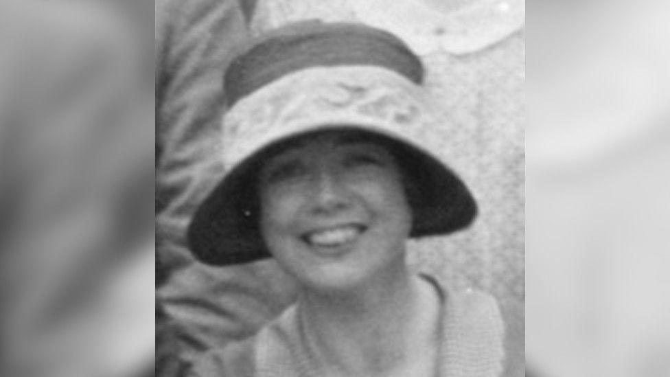 Mai Roberts
