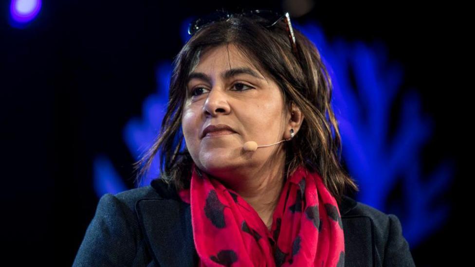 Baroness Warsi quits Conservative Party in the Lords - BBC News