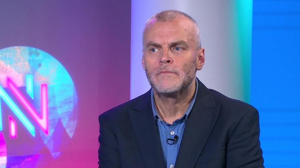 Reform suspends Tory defector after criticism of senior figures