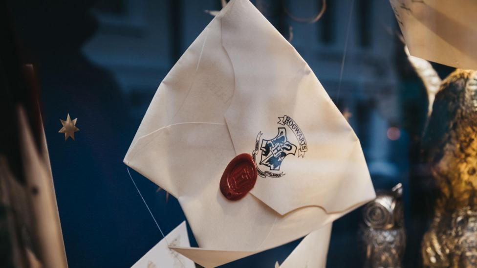 Harry Potter: Casting call to find young stars for new show - BBC Newsround