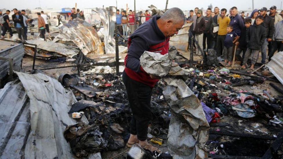 aftermath of air strike in rafah