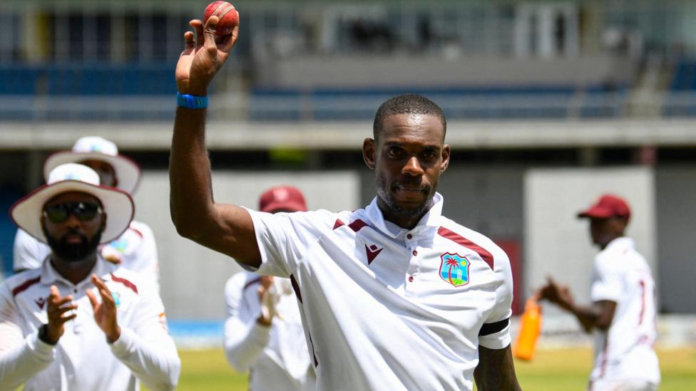Greaves takes 5-0 in incredible Test bowling spell