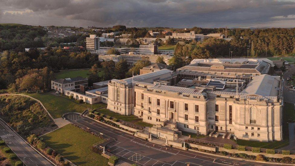 Y Llyfrgell Genedlaethol