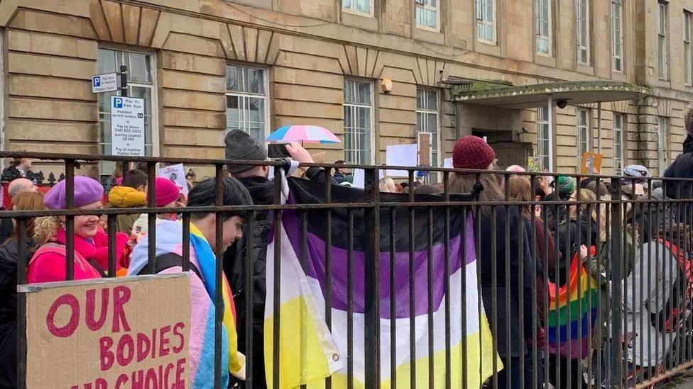 Sandyford clinic protest 