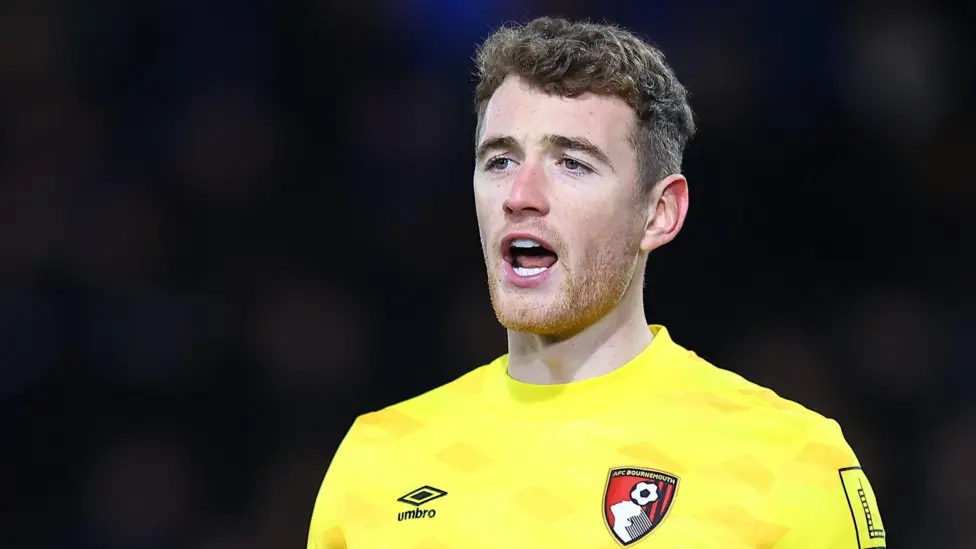 Bournemouth goalkeeper Mark Travers joins Championship side Middlesbrough on loan for the remainder of the season