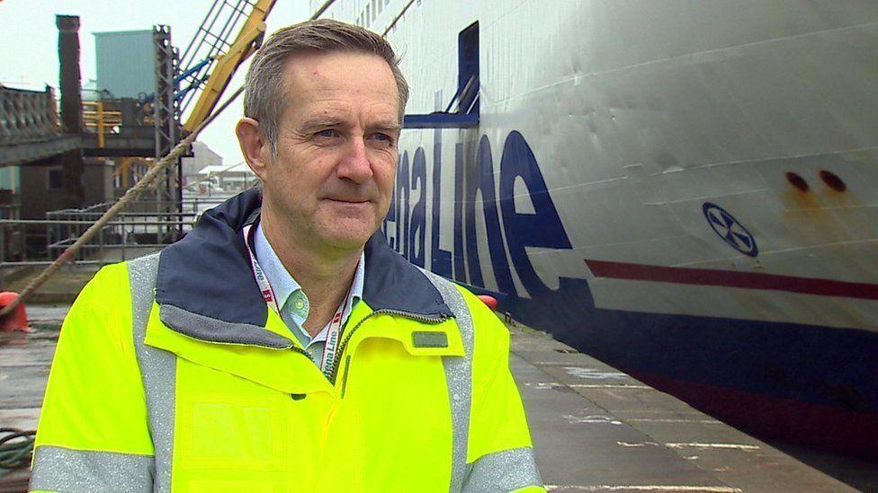 Ian Davies o Stena