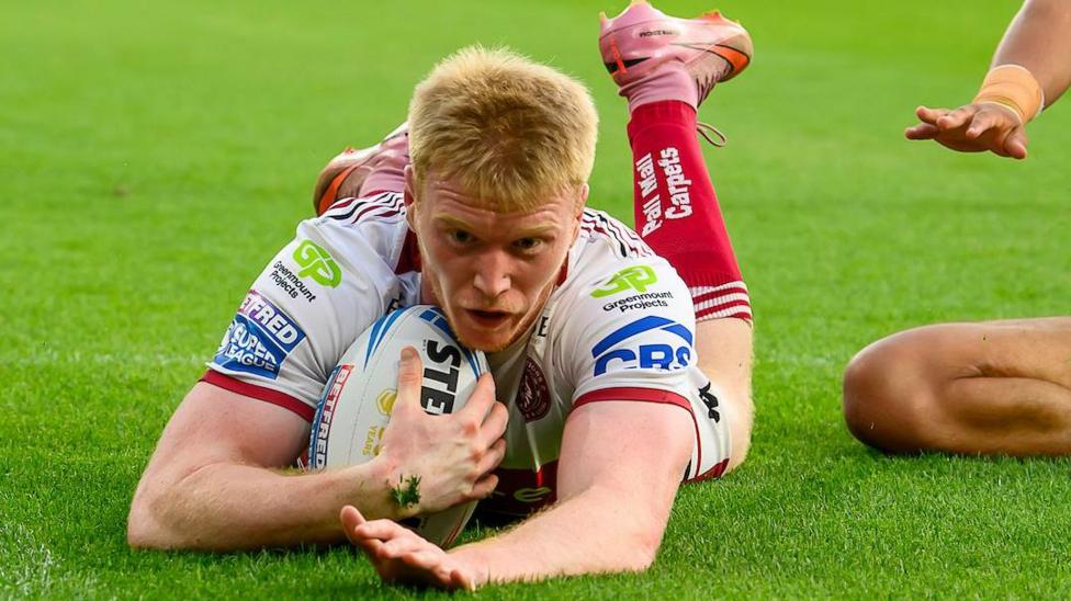 Екерслі оформив хет-трик, Wigan обіграли Huddersfield у Super League