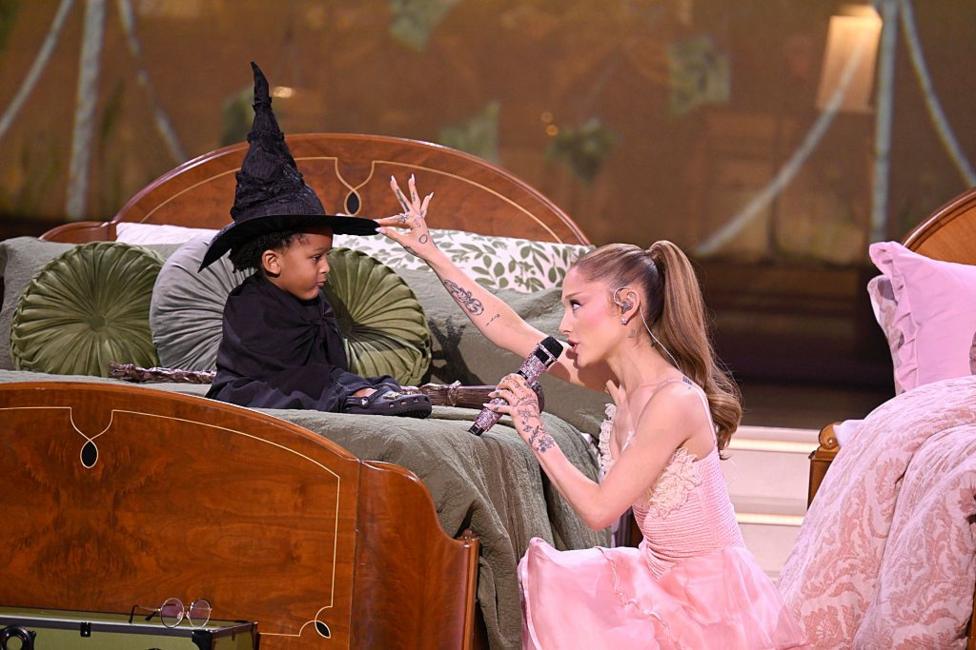 Ariana Grande sues hackers who leaked music and videos
