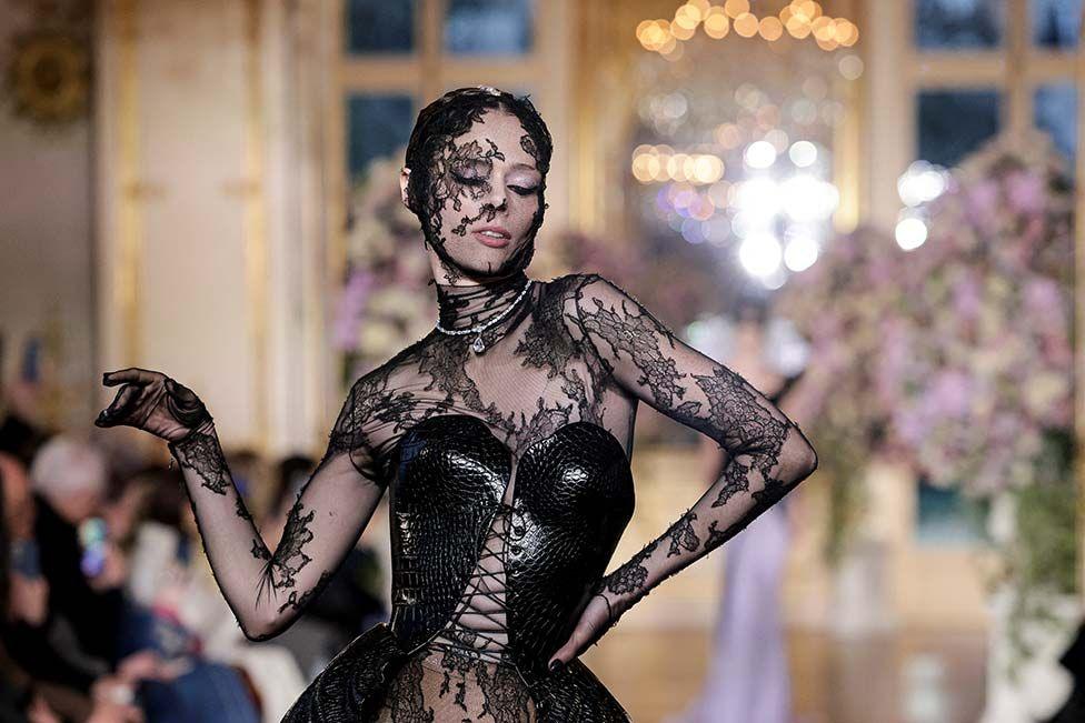 Canadian super model Coco Rocha presents a creation for Miss Sohee during the Women's Haute-Couture Spring/Summer 2025 Fashion Week, in Paris on January 30, 2025. 