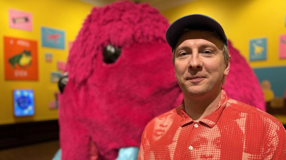 Giant pink mammoth and BBC Ceefax - Joe Lycett unveils first major solo art exhibition