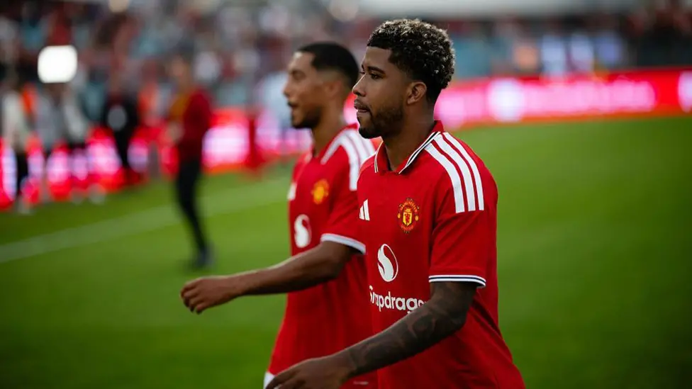 Santos está listo para reemplazar a la ‘leyenda’ Casemiro.