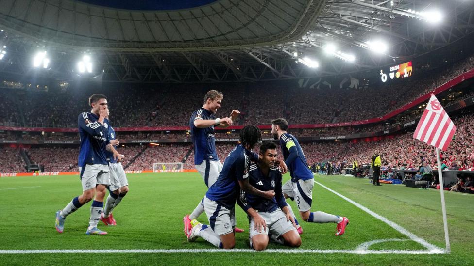 Manchester United's Casemiro celebrates scoring his team's first goal during the UEFA Europa League 2024/25 Semi Final First Leg match against Athletic Bilbao in Bilbao, Spain