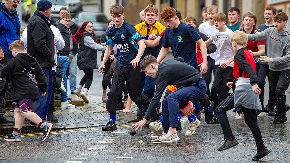 Jedburgh ba' game