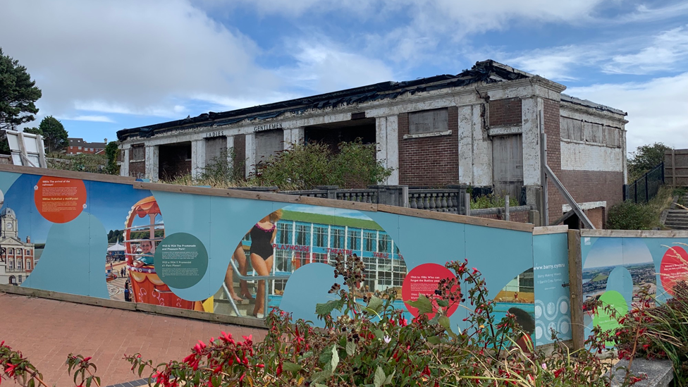 The 1923 public conveniences at Barry seafront, which have been conserved with a Cadw listing.