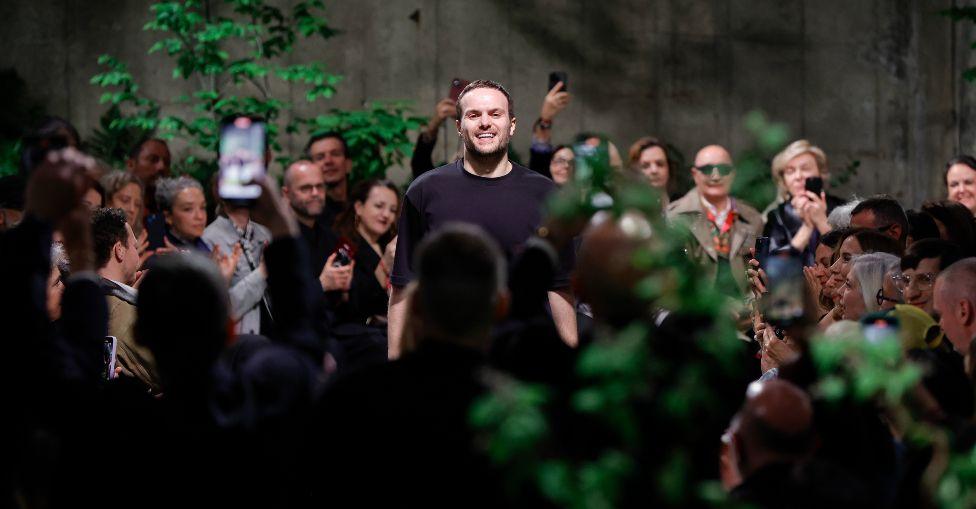 The audience applause as Creative director of Gucci, Sabato De Sarno walks the runway at the Gucci Cruise 2025 Fashion Show at Tate Modern on May 13, 2024 in London, England