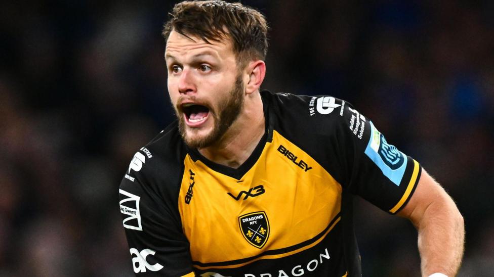 Steff Hughes Dragons centre to leave to pursue American dream BBC Sport