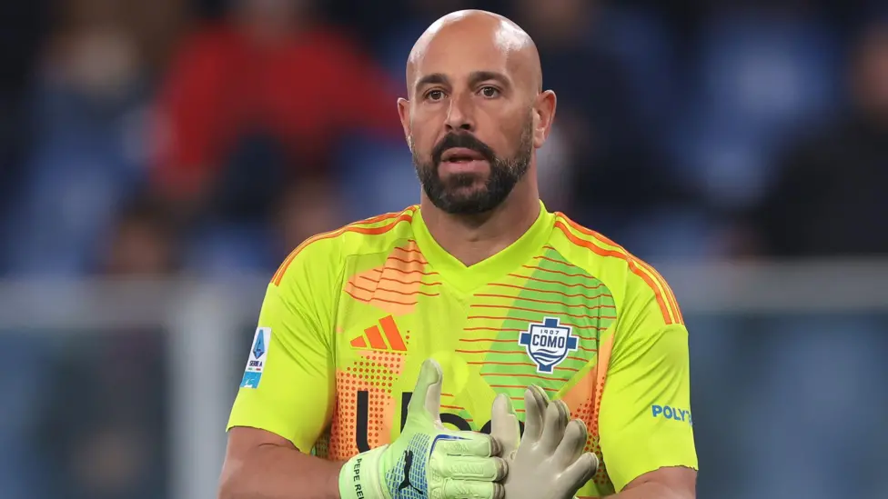 "A very full life": Legendary goalkeeper Pepe Reina announces his retirement from football 