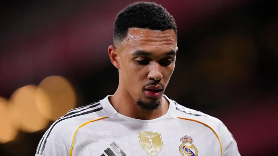 Alexander-Arnold, del Real Madrid, estará dos meses de baja