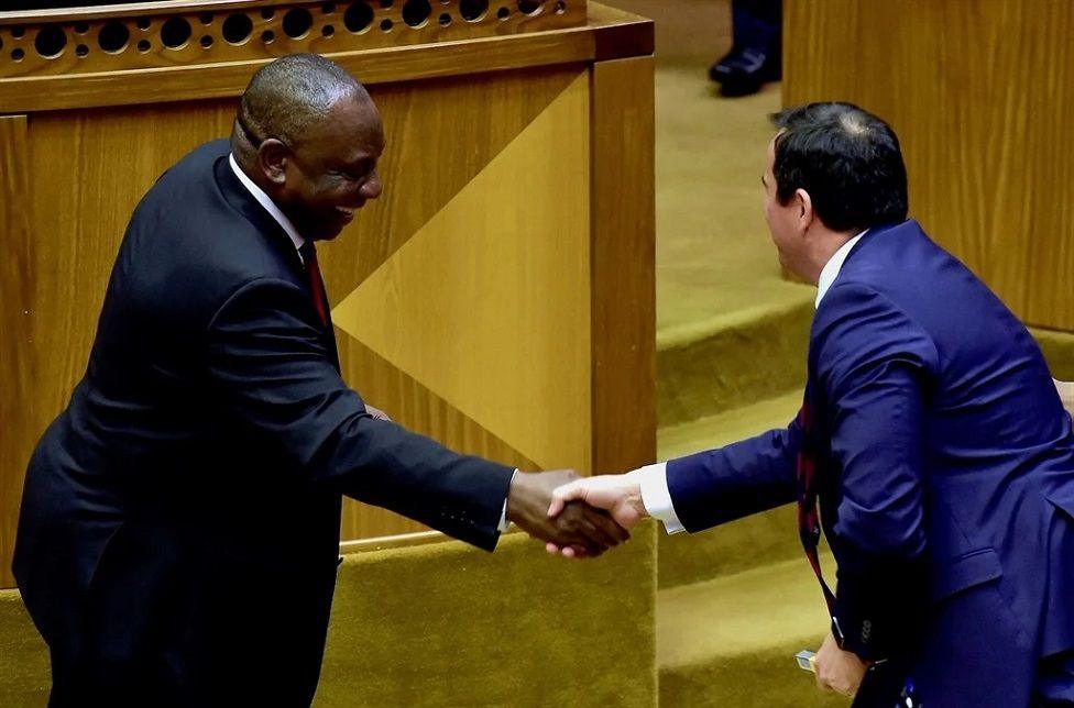 Cyril Ramaphosa and John Steenhuisen.