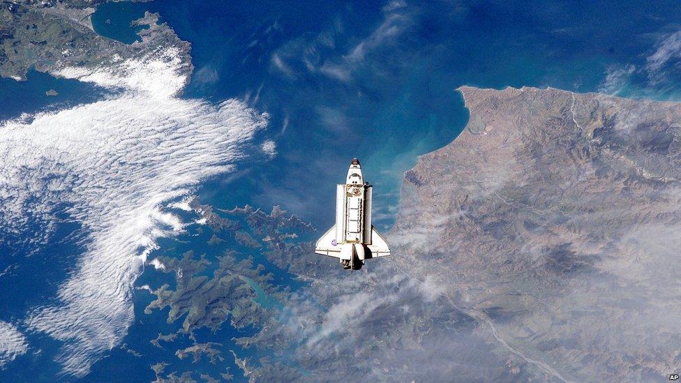 Space shuttle Endeavour in 2002 - New Zealand can be seen in the background!