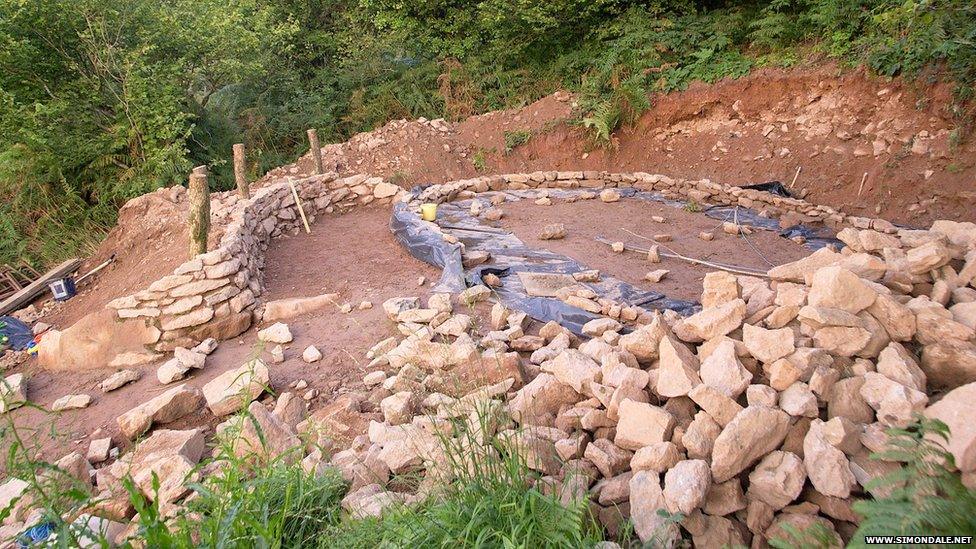 First layers of bricks of the house