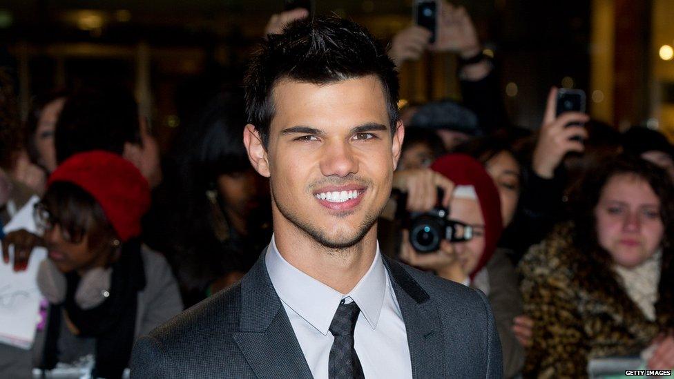 UK premiere of The Twilight Saga: Breaking Dawn - Part 1 - Taylor Lautner