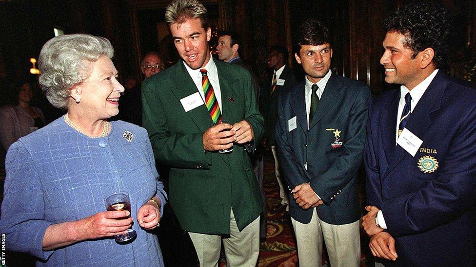 Queen Elizabeth II, Zimbabwe's Heath Streak, Pakistan's Moin Khan and India's Sachin Tendulkar