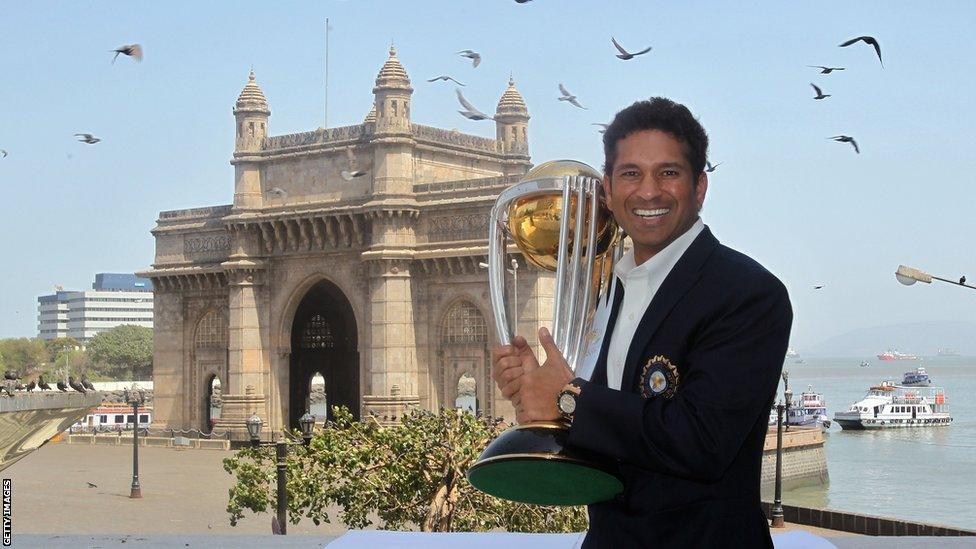 Sachin Tendulkar with the World Cup