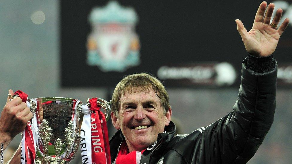 Dalglish wins Carling Cup