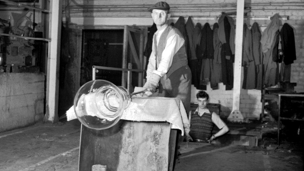 Glass making and blowing at James A Jobling Wear Flint Glassworks, Sunderland on 5 December 1956. Photo: Beamish Museum