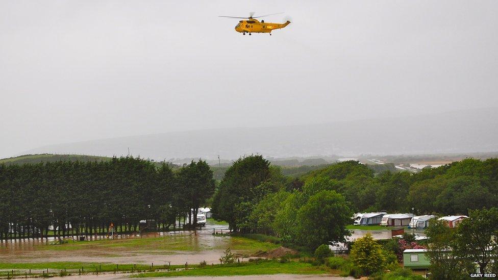 Cafodd y llun hwn ei dynnu gan Gary Reed o Barc Carafannau Glanlerry o'i gartref yn Y Borth.