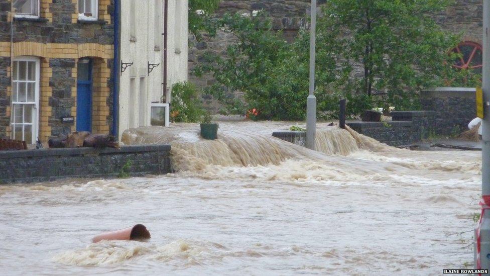 Talybont, Ceredigion. Photo: Elaine Rowlands