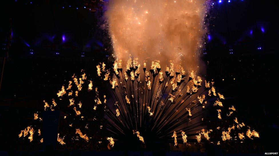 Flames on 204 individual petals representing each country participating at the Olympics