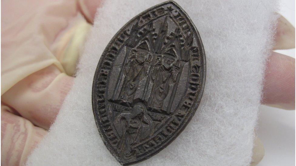 Bishop's seal