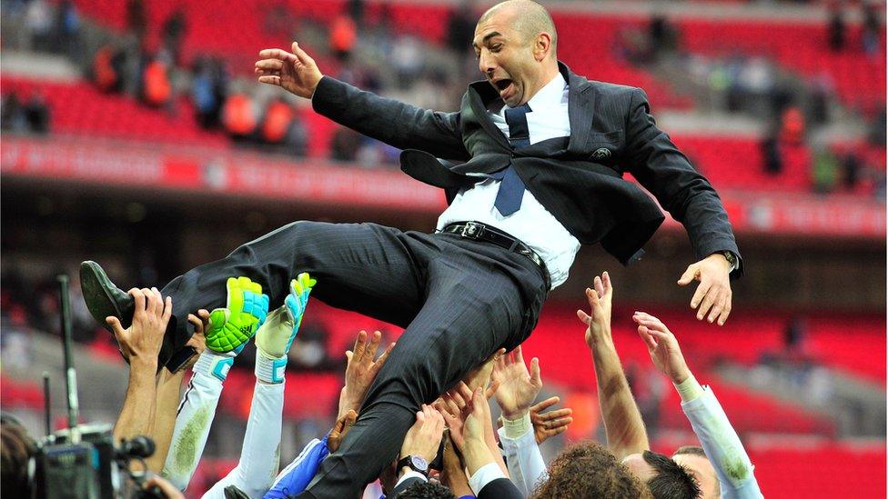 Roberto Di Matteo celebrates winning the FA Cup