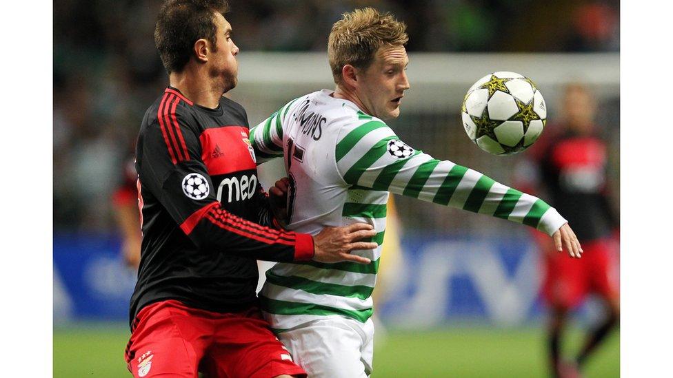 Benfica's Brazilian striker Jardel (left) vies with Celtic's Kris Commons