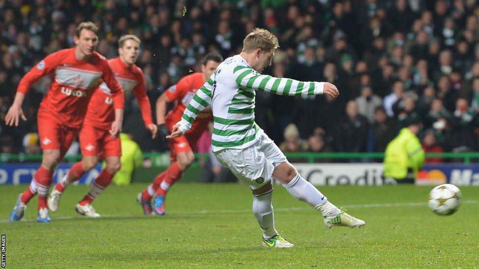 Kris Commons scores a penalty for Celtic