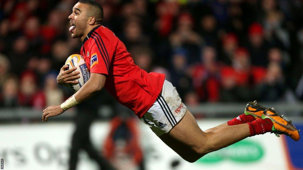 Simon Zebo scores Munster's second try