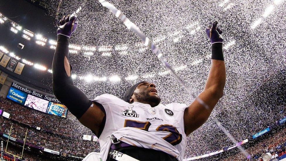 Ray Lewis celebrates