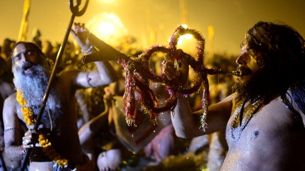 Pilgrims at the Kumbh Mela (10 Feb)