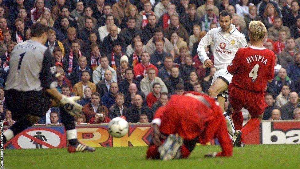 Ryan Giggs (second right) scores for Manchester United against Liverpool during the 2003-04 season