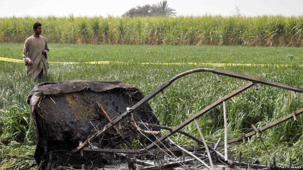 Wreckage of hot air balloon (26/02/13)