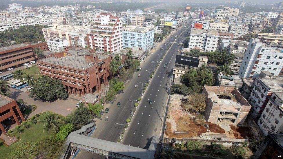 Farmgate, one of Dhaka's busiest areas, during Islamist strike