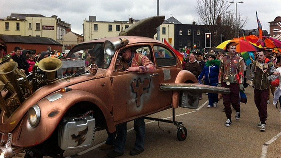 Londonderry parade